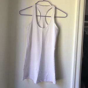 White lululemon tank